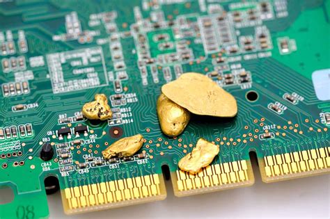 How to Extract Gold from a Circuit Board .